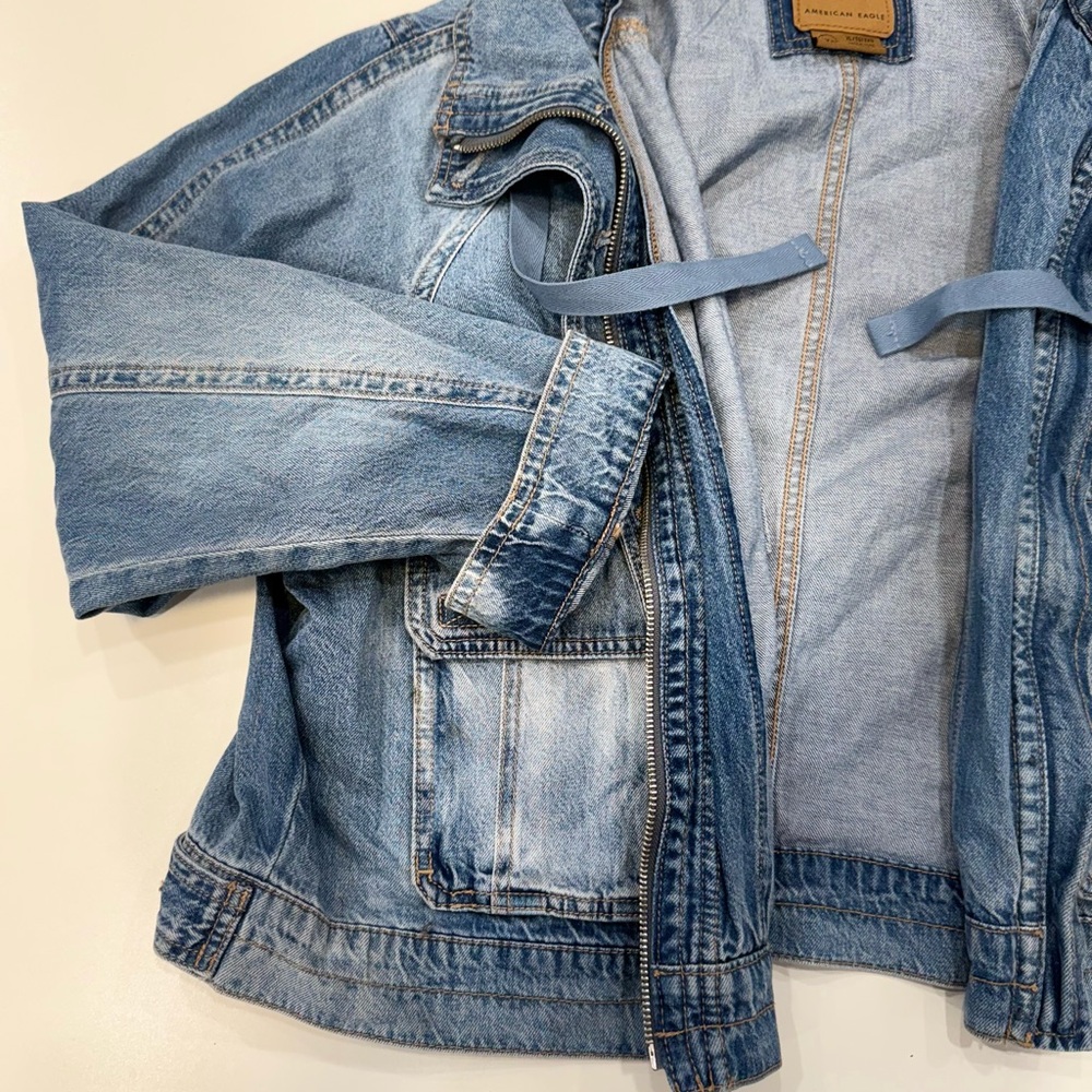 Stylish Blue Denim Jacket From American Eagle -XL - Picture 3 of 11